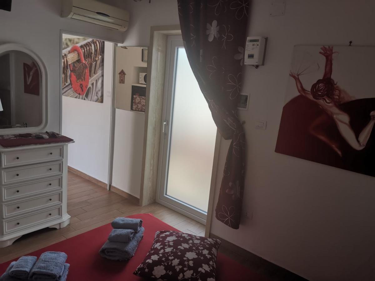 Villa Loriand Depandance Gallipoli Bagian luar foto